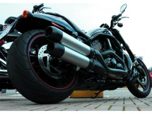 ronco-do-motor-de-uma-Harley-Davidson-2e4rodas